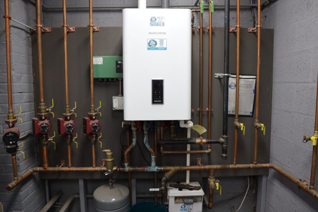 google-ChIJ7eZYLkhz44kRt-yZsDTBd54-3 - work by 128 Plumbing, Heating, Cooling & Electric in Wakefield, MA