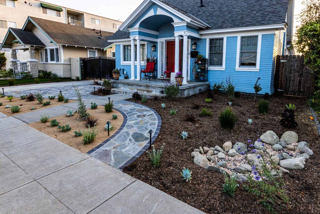 Gallery image - work by MC Landscaping LLC in Lakewood, CA