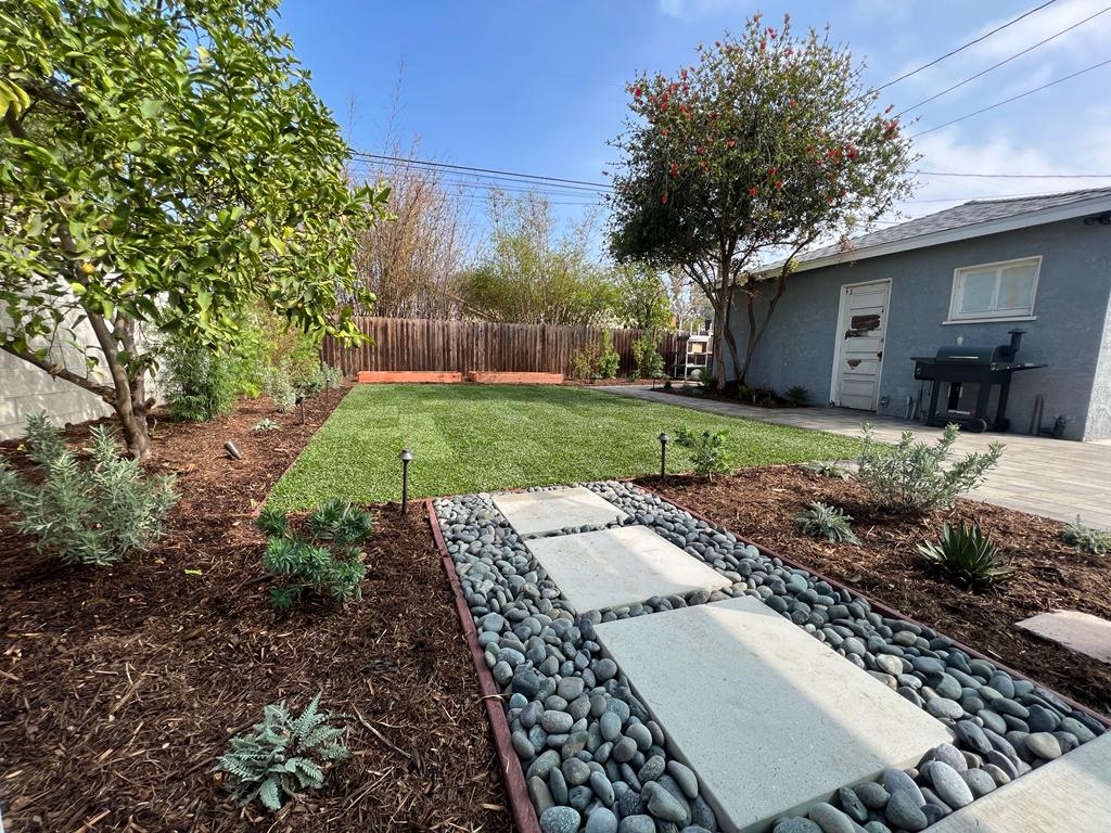 Gallery image - work by MC Landscaping LLC in Lakewood, CA