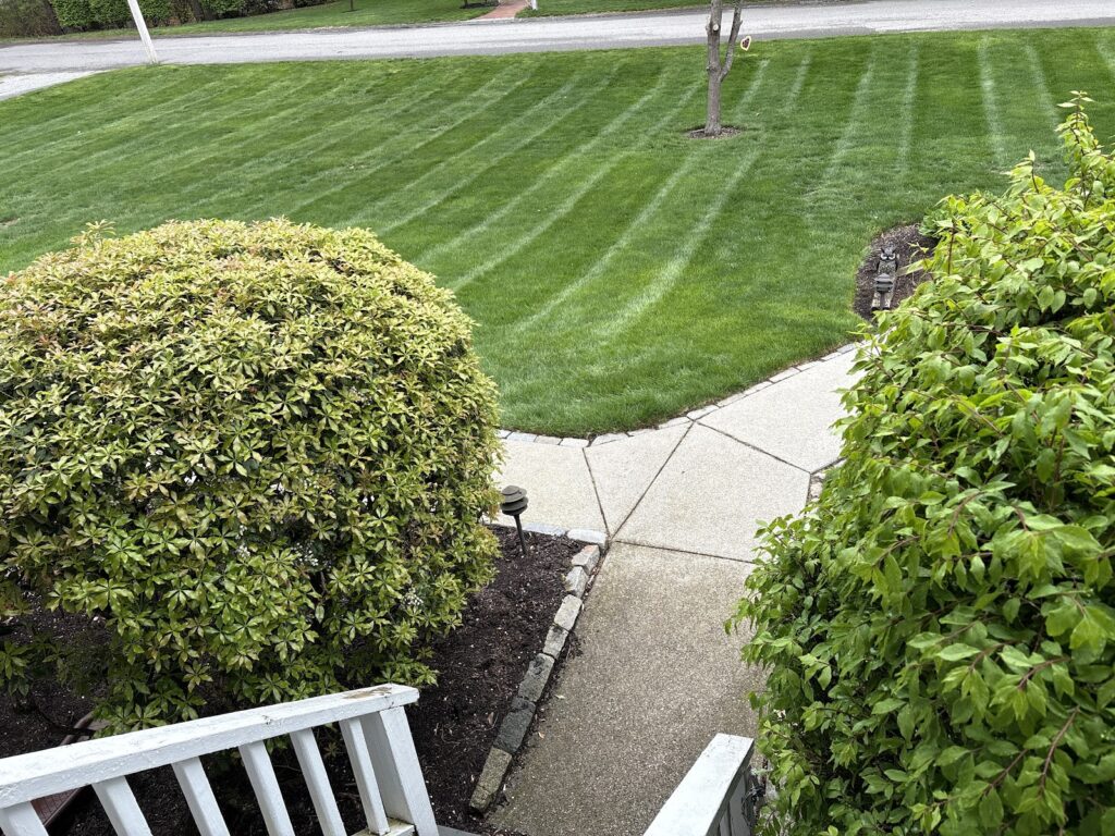 Gallery image - work by Garduno Landscaping LLC in Cumberland, RI