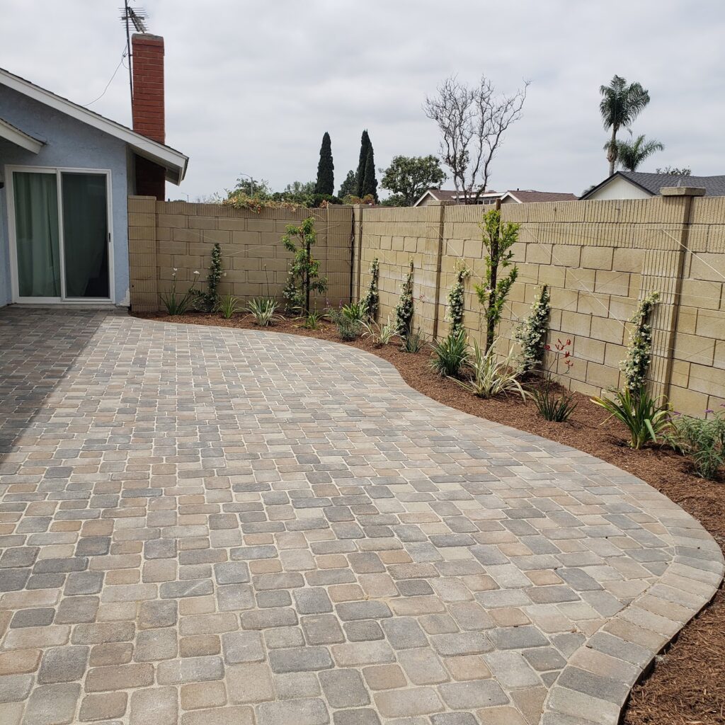 Gallery image - work by Pacific Coast Landscaping in Fullerton, CA