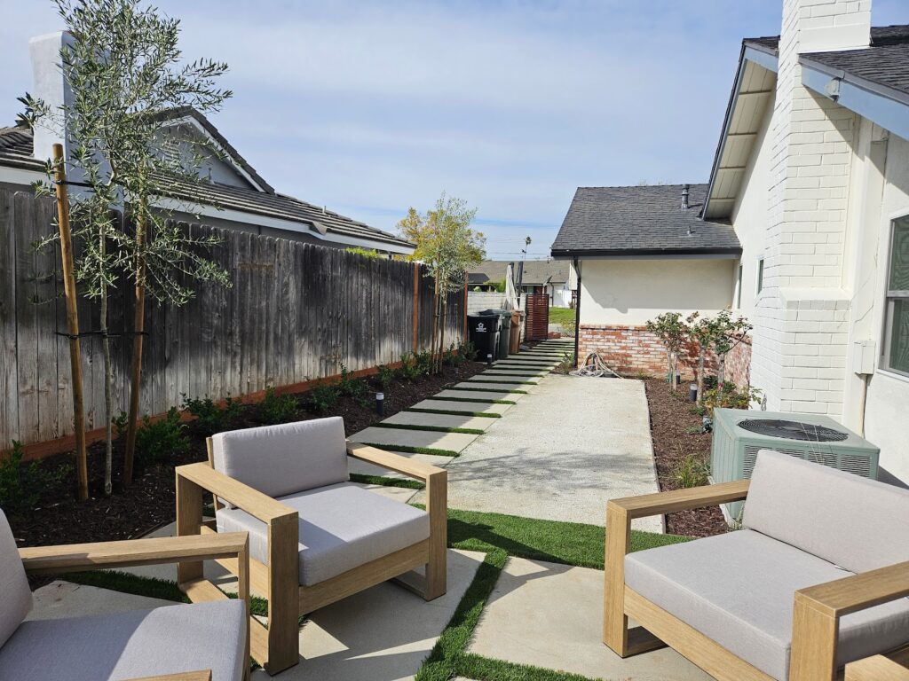Gallery image - work by Pacific Coast Landscaping in Fullerton, CA