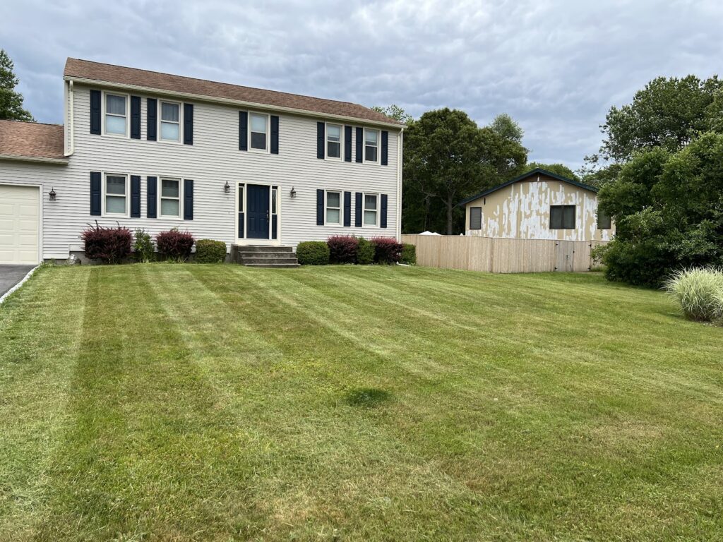 Gallery image - work by Whittier Landscape in North Kingstown, RI