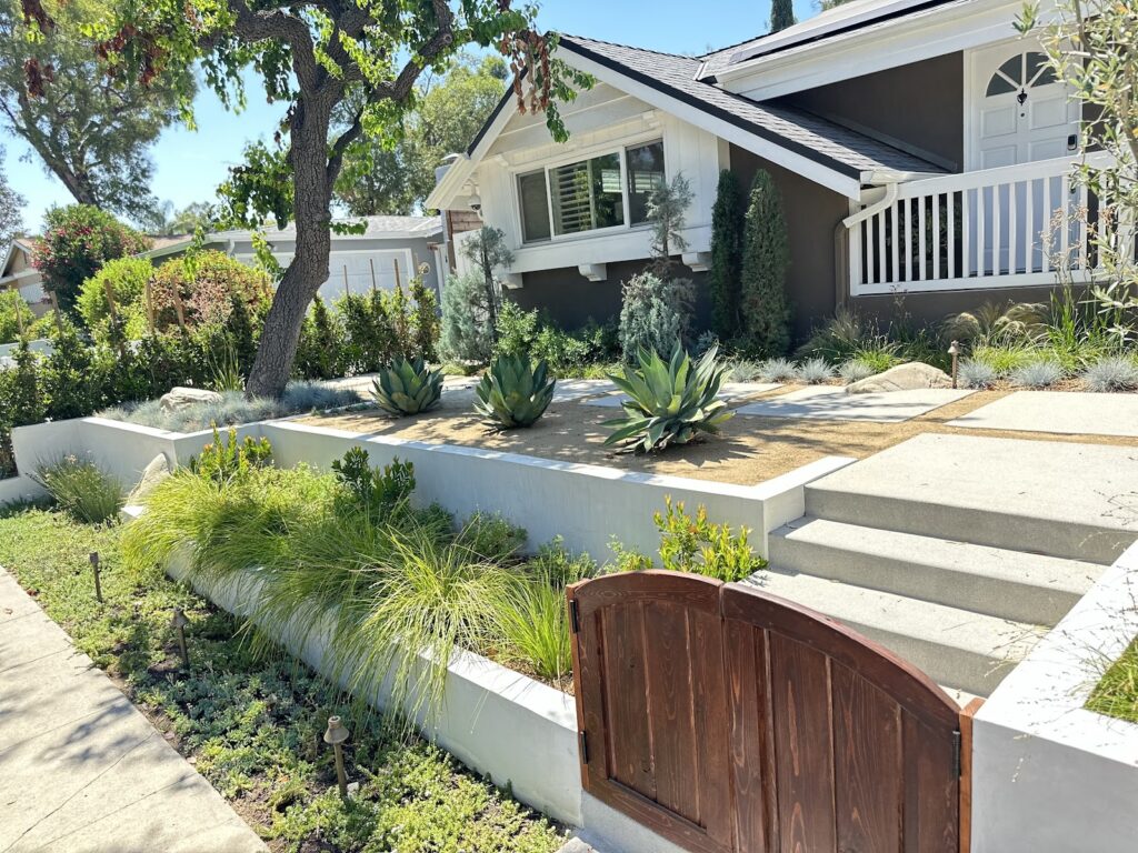Gallery image - work by New California Gardens & Construction in Woodland Hills, CA