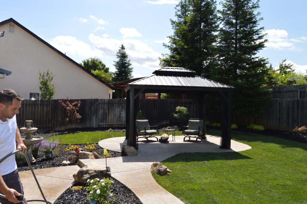 google-ChIJNRP_EANx0WgRQLxKi7PbwzI-5-3 - work by Clifford Landscape Contractors in Redding, CA