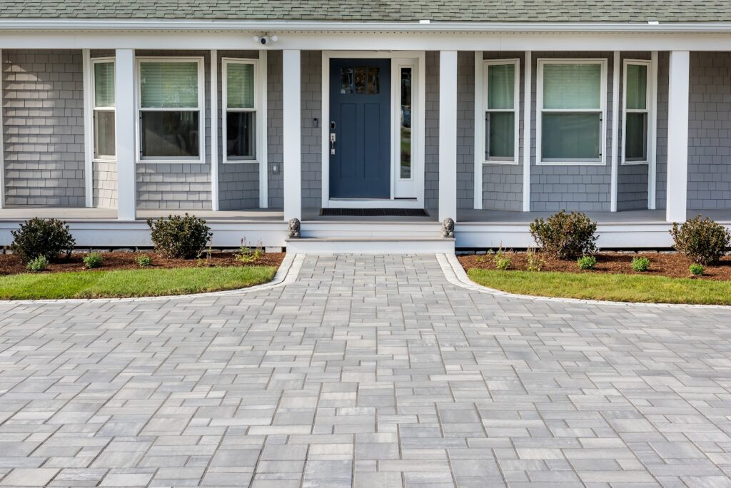 Gallery image - work by 4 Site Lawn & Landscape in West Greenwich, RI