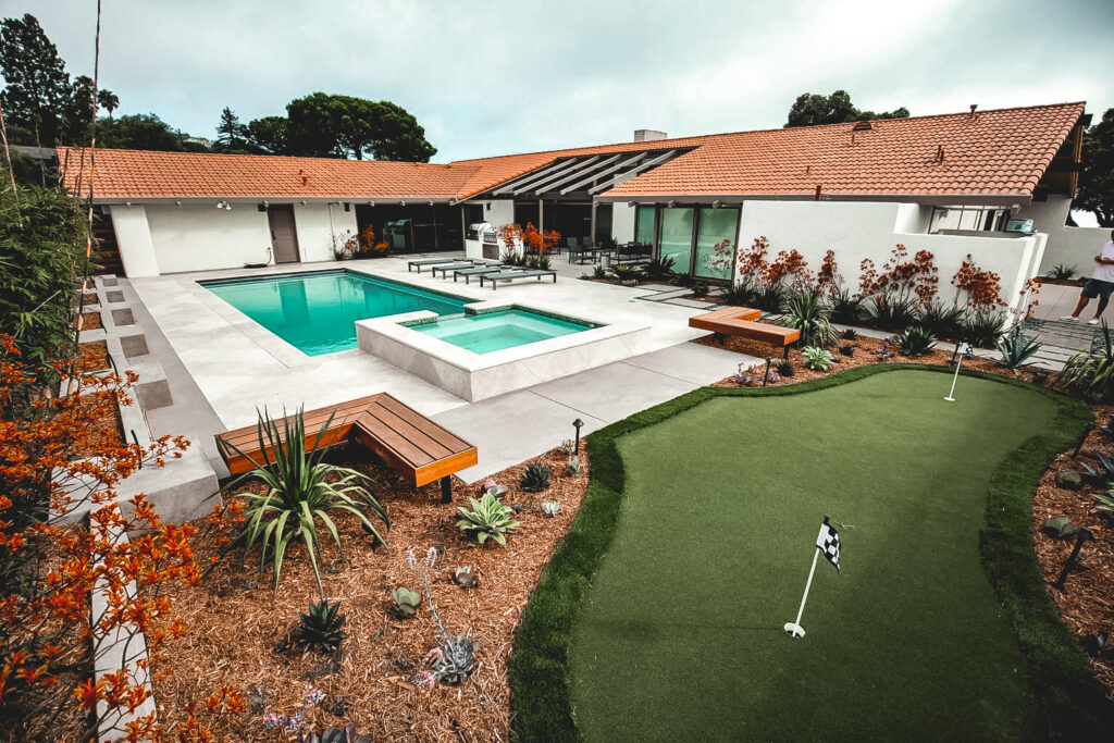 Gallery image - work by Cutting Edge Landscape Design in Long Beach, CA