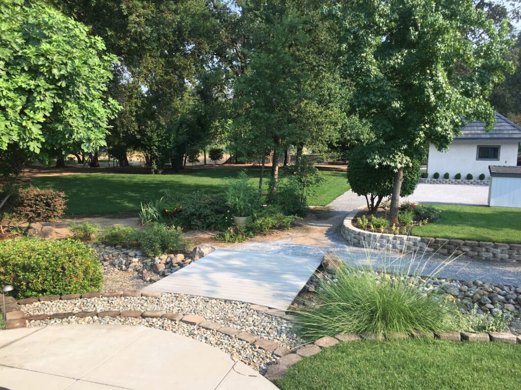 google-ChIJRQIEVrGS0lQRIQwYusSWeNs-0-3 - work by K & K Landscape Contractor in Redding, CA