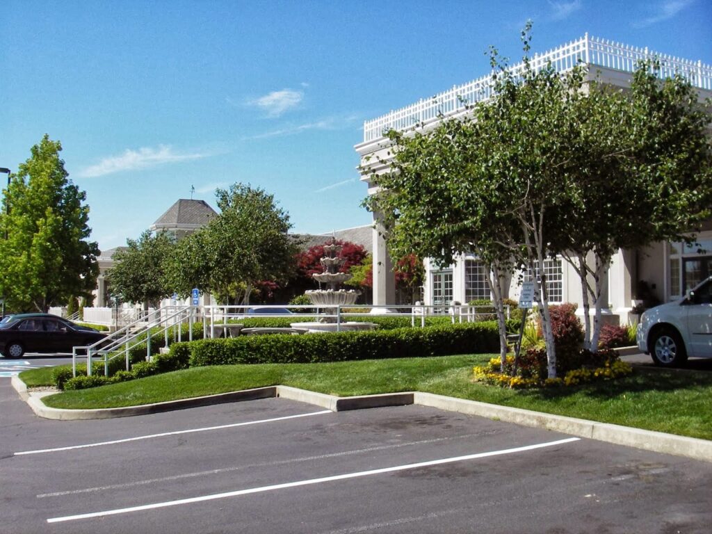 google-ChIJRQIEVrGS0lQRIQwYusSWeNs-2-3 - work by K & K Landscape Contractor in Redding, CA