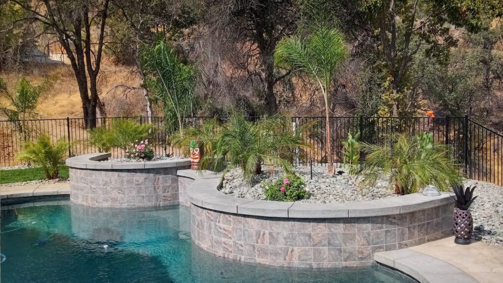google-ChIJRQIEVrGS0lQRIQwYusSWeNs-3-3 - work by K & K Landscape Contractor in Redding, CA