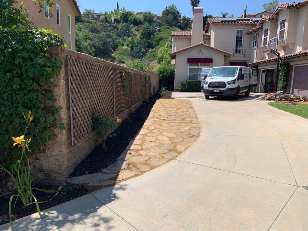 Gallery image - work by Diaz Landscaping Services in Los Angeles, CA