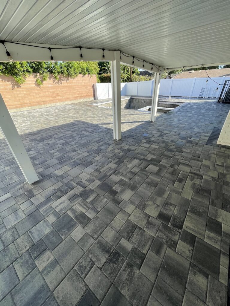 Gallery image - work by Diaz Landscaping Services in Los Angeles, CA