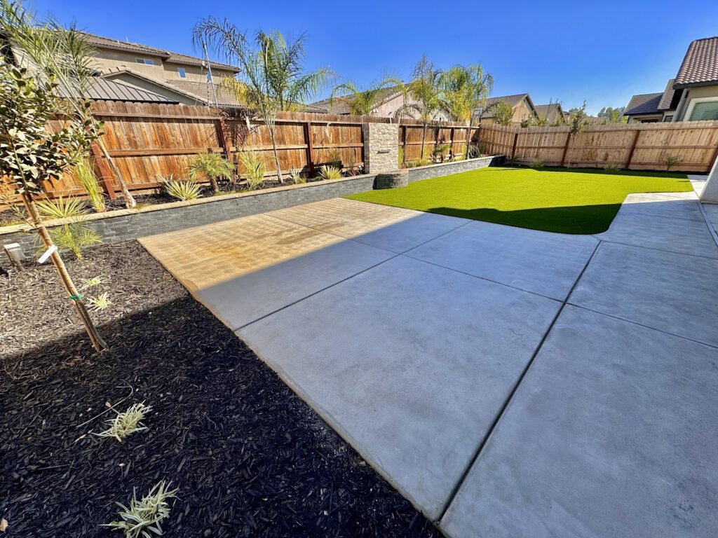 Gallery image - work by SGLandscapes in Reedley, CA