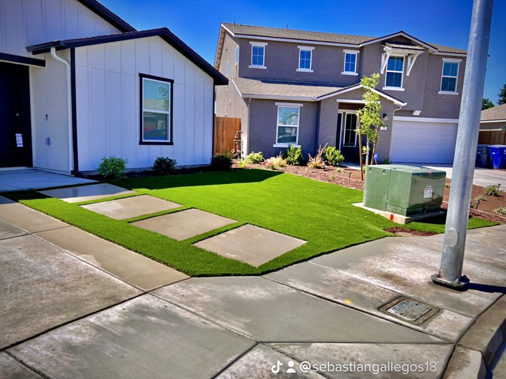 Gallery image - work by SGLandscapes in Reedley, CA