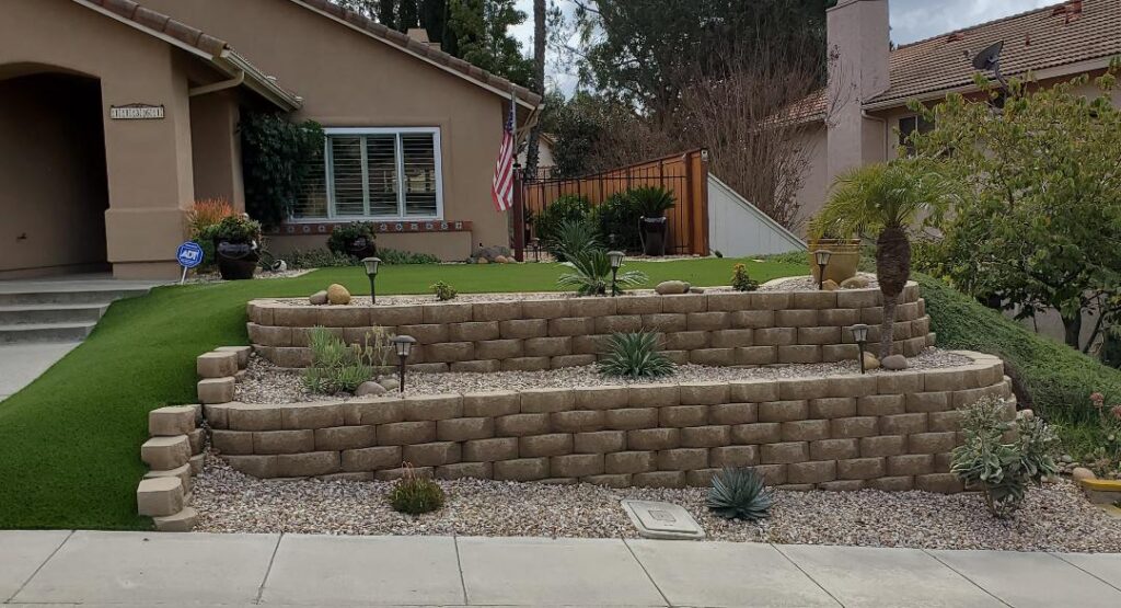 Gallery image - work by Del Mar Landscapes in San Diego, CA