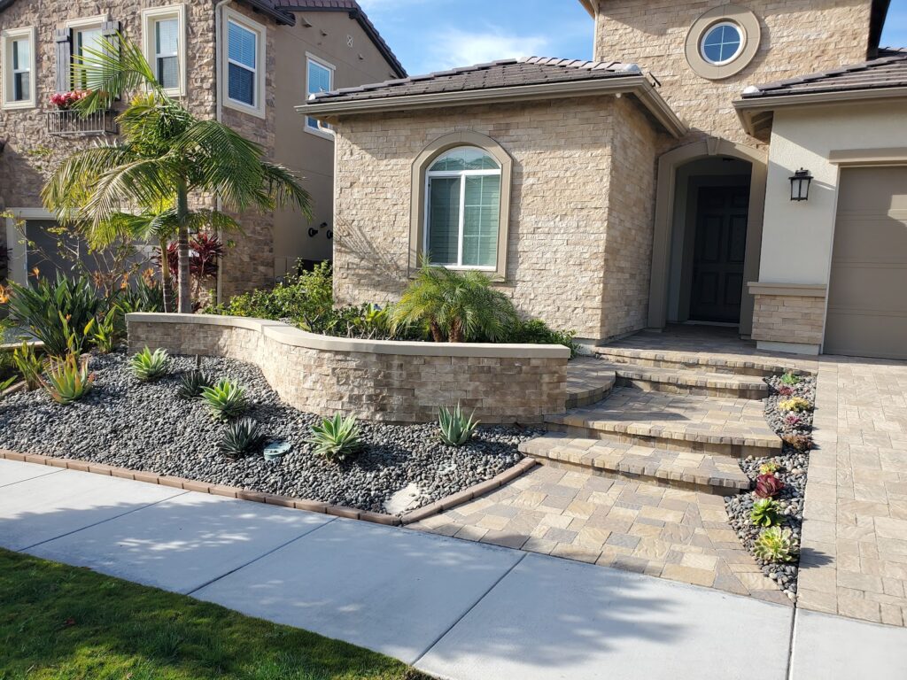 Gallery image - work by Del Mar Landscapes in San Diego, CA