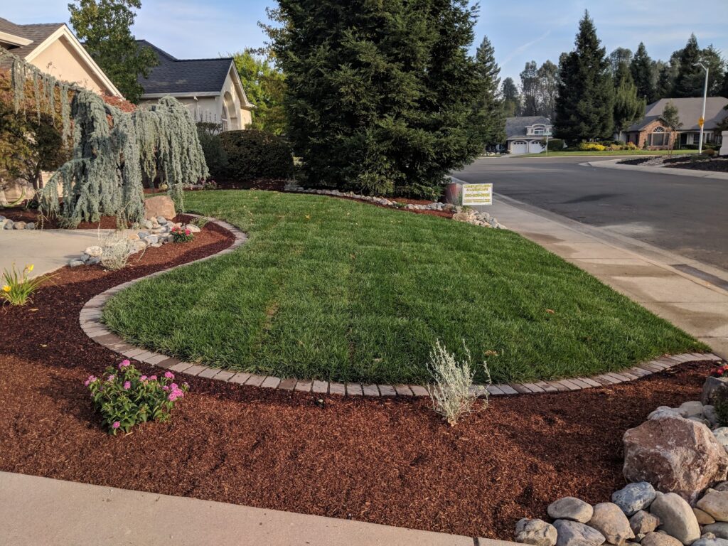 google-ChIJcx995r3r0lQRNrDn3fguuDw-1-2 - work by Complete Lawn & Landscape in Redding, CA