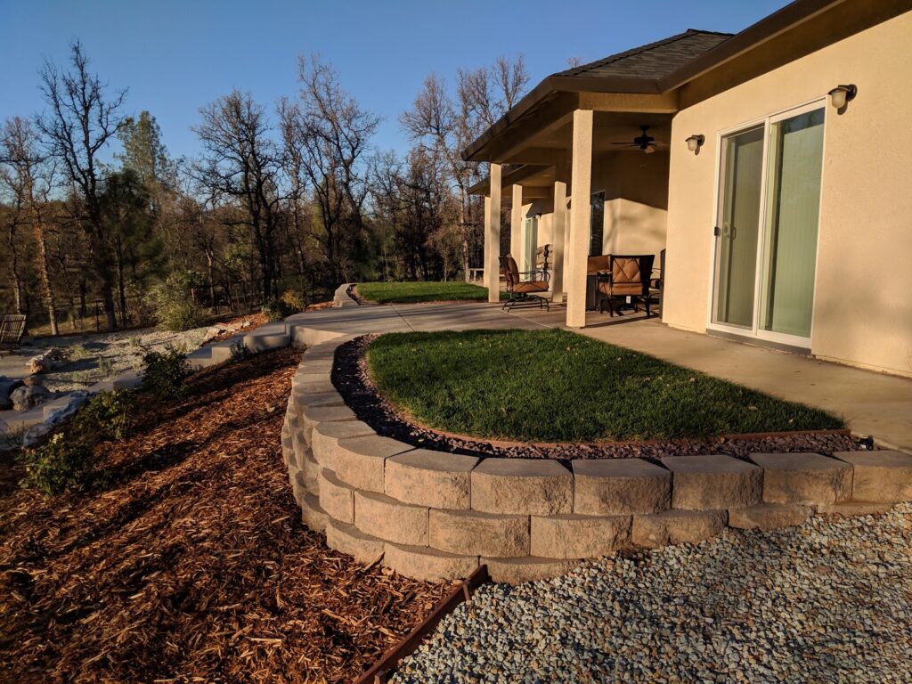 google-ChIJcx995r3r0lQRNrDn3fguuDw-5-2 - work by Complete Lawn & Landscape in Redding, CA
