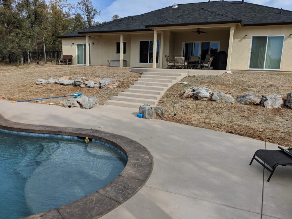 google-ChIJcx995r3r0lQRNrDn3fguuDw-8-3 - work by Complete Lawn & Landscape in Redding, CA