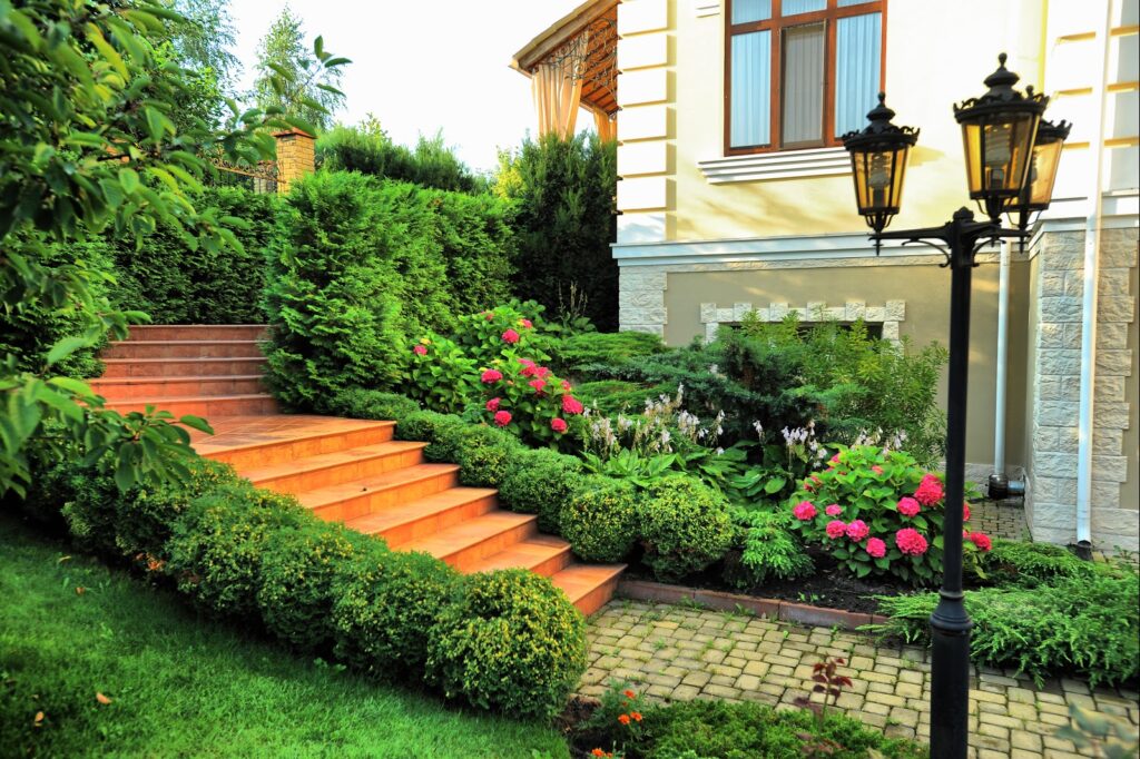 Gallery image - work by The Landscape Expert in Anaheim, CA
