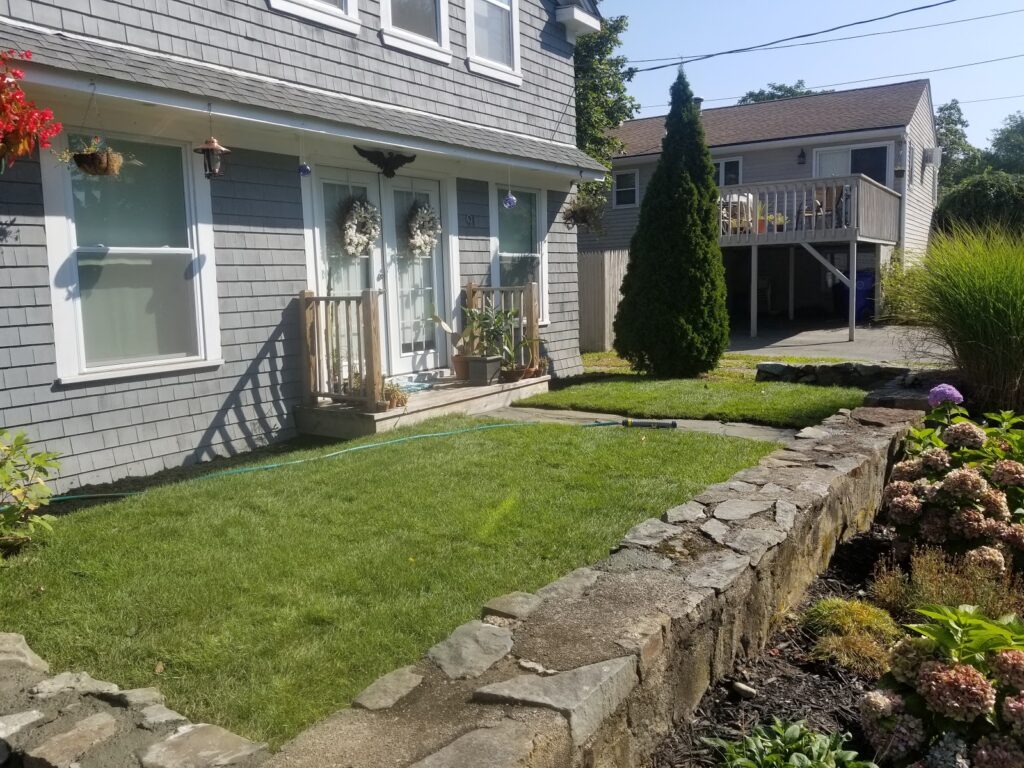 Gallery image - work by Vieira's Landscaping in East Providence, RI