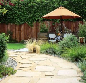 Work by Flores Artscape