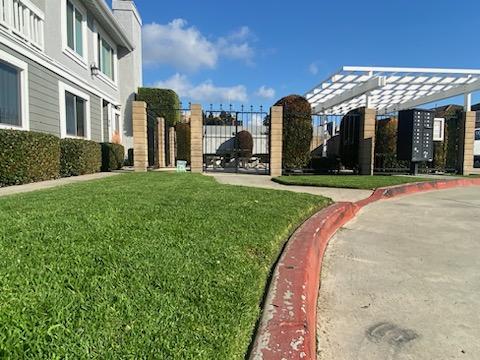 Gallery image - work by Go Green Us Landscaping in Anaheim, CA