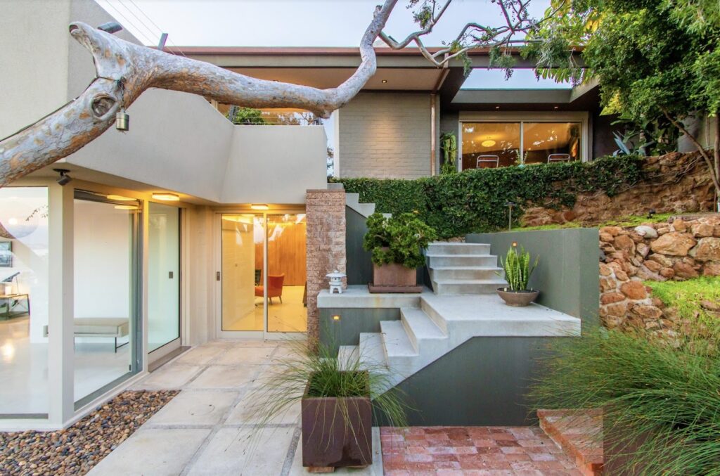 Gallery image - work by Cleator Landscape Design in San Diego, CA
