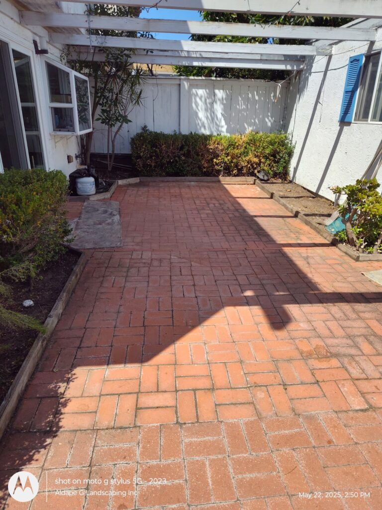 Gallery image - work by Aldape G Landscaping Inc in San Diego, CA