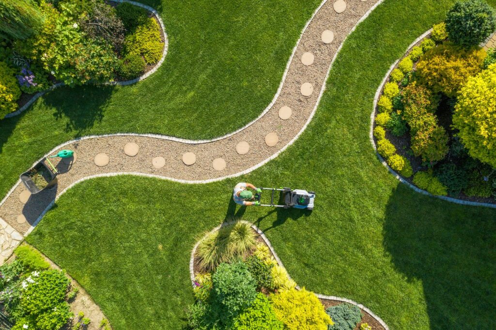 Gallery image - work by Socal Landscape & Gardening in Los Angeles, CA