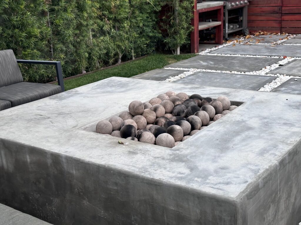 Gallery image - work by Garden Design & Landscapes in Los Angeles, CA